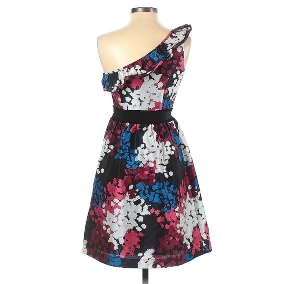 Kensie Camo One Sided Shoulder Dress | SIZE 4 - Picture 2 of 4